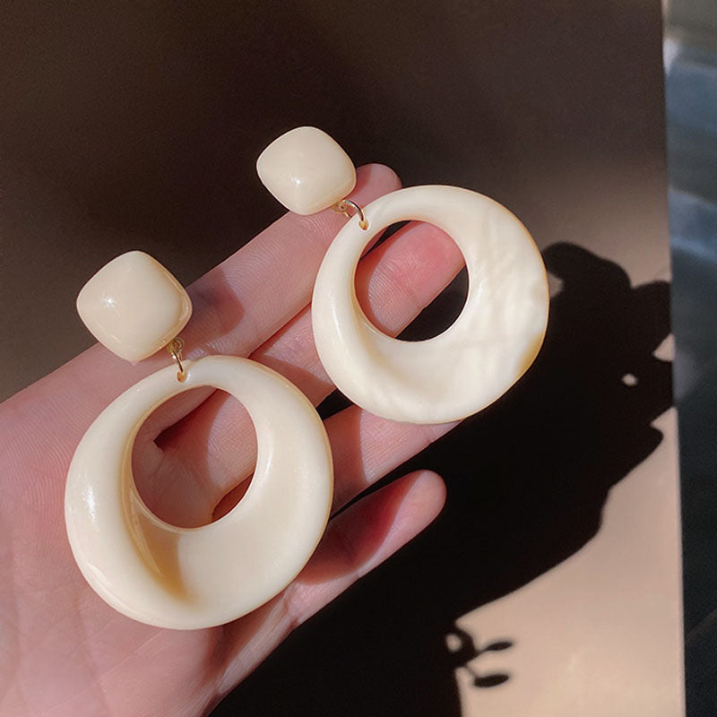 1 pair fashion women round earrings quality acrylic stud earrings wonderful jewellery best birthday gift E1410
