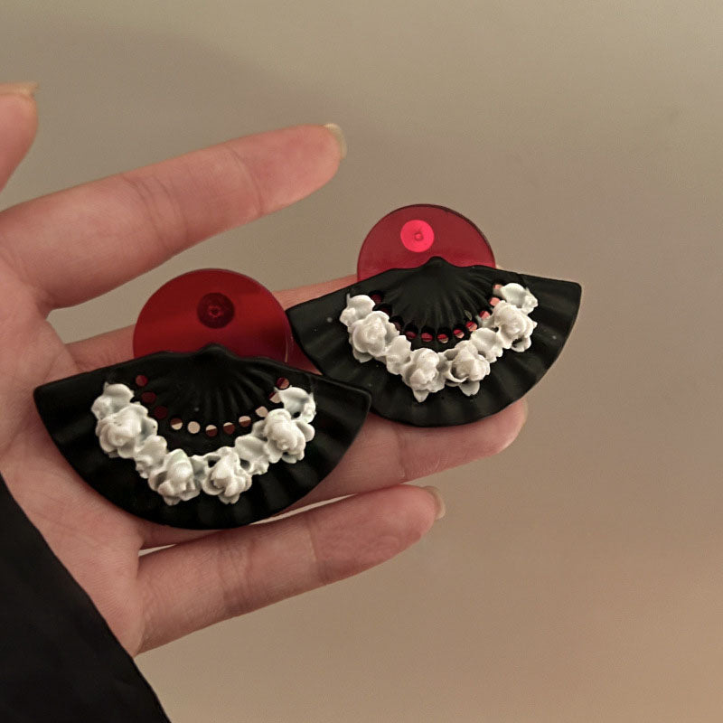 1 Pair Retro Women Stud Earrings Quality Acrylic Fan Shape Earrings New Jewellery Best Birthday Gift E1458