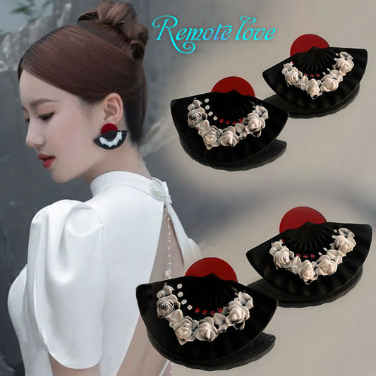 1 Pair Retro Women Stud Earrings Quality Acrylic Fan Shape Earrings New Jewellery Best Birthday Gift E1458