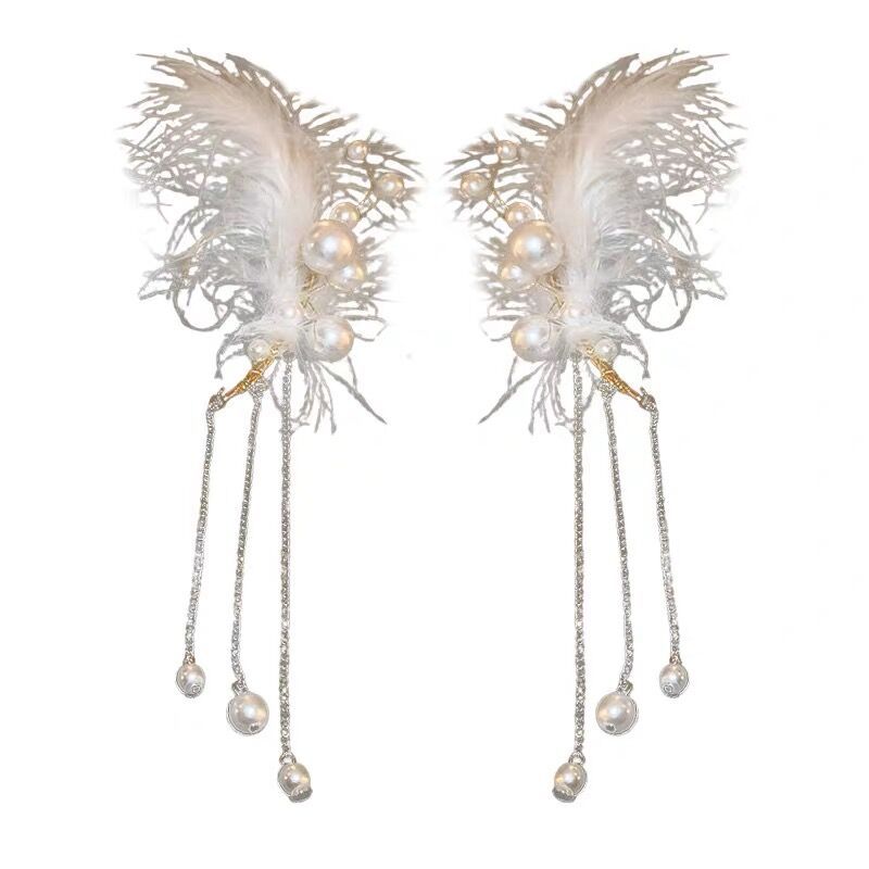 1 Pair Retro Lady Feather Earhook Earrings Quality Faux Pearl Exaggerated Drop Earrings Fashion Accessories Best Birthday Gift E1524
